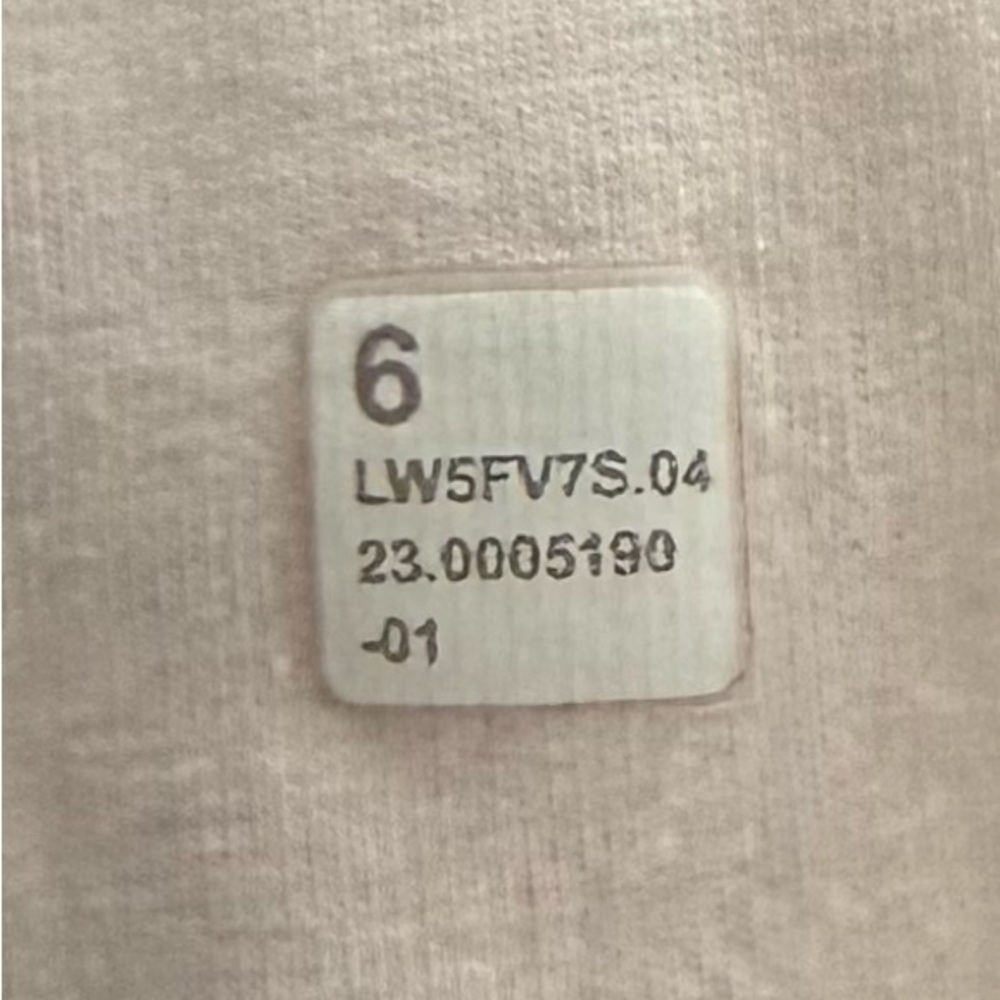 Women’s Lululemon Sweatpants Size 6 - Picture 7 of 7
